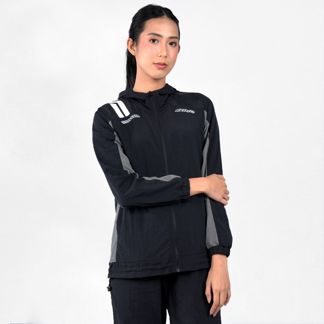 Jaket Sport Wanita Force Hitam