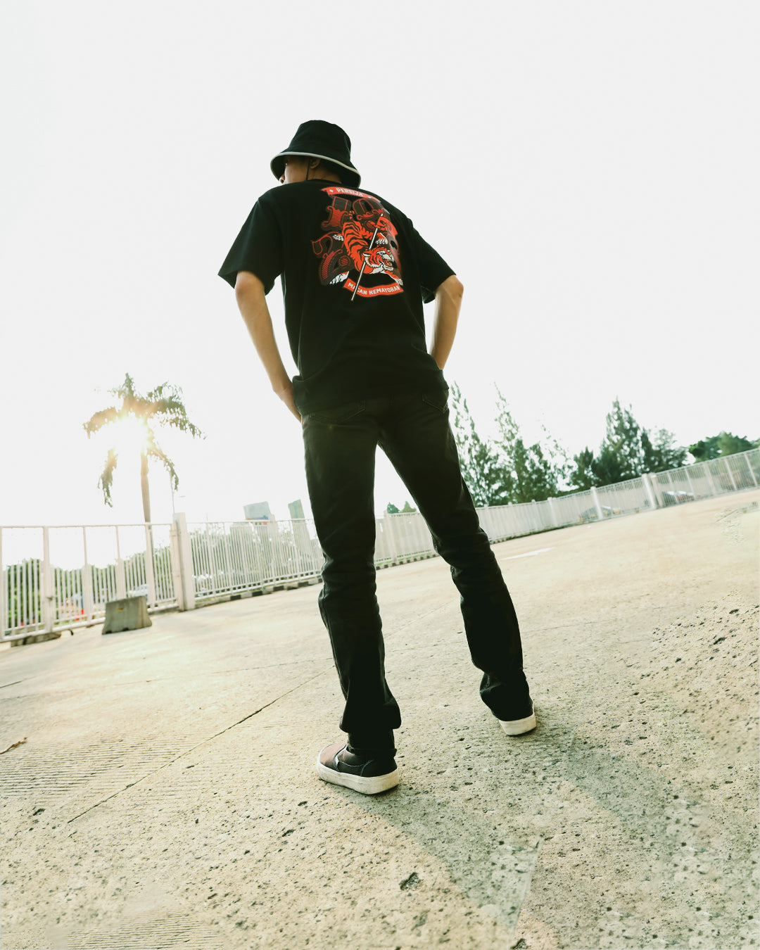 Juaraga Persija T-Shirt - Red Fury - Hitam