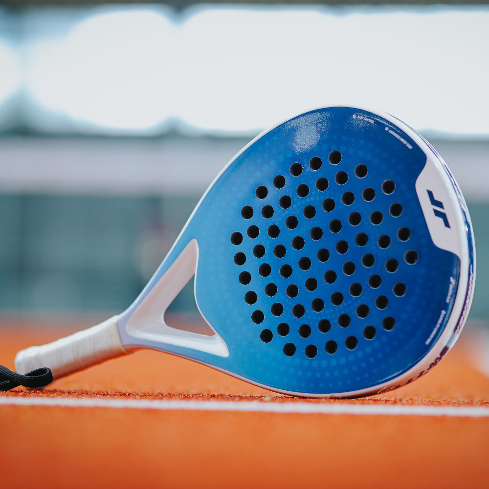 Raket Padel JUARAGA ALPHA Carbon 3K - Beginner Series