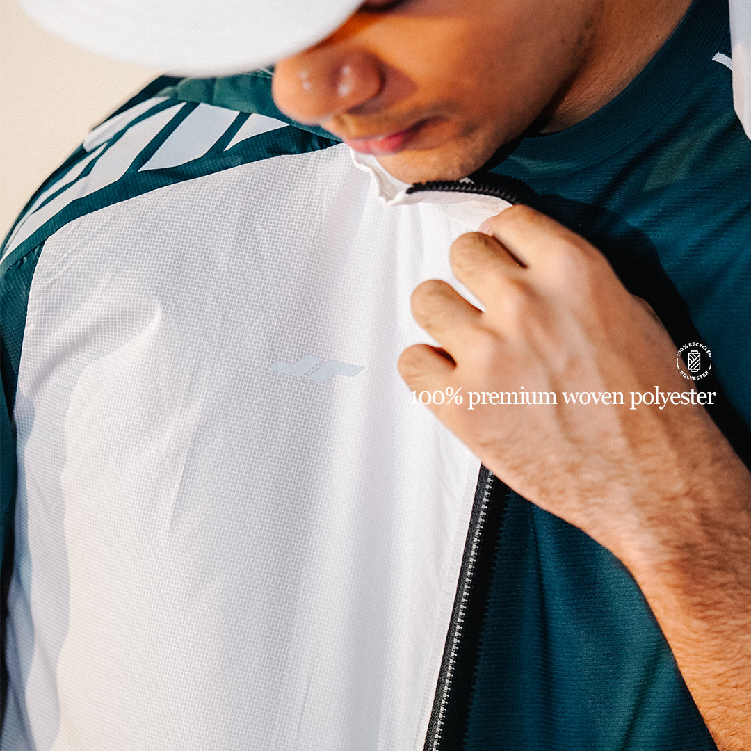 Juaraga JR Vast Jacket – Premium Sport Jacket Teal White Water Repellent Lightweight Active Lifestyle - Padel Collection 2026
