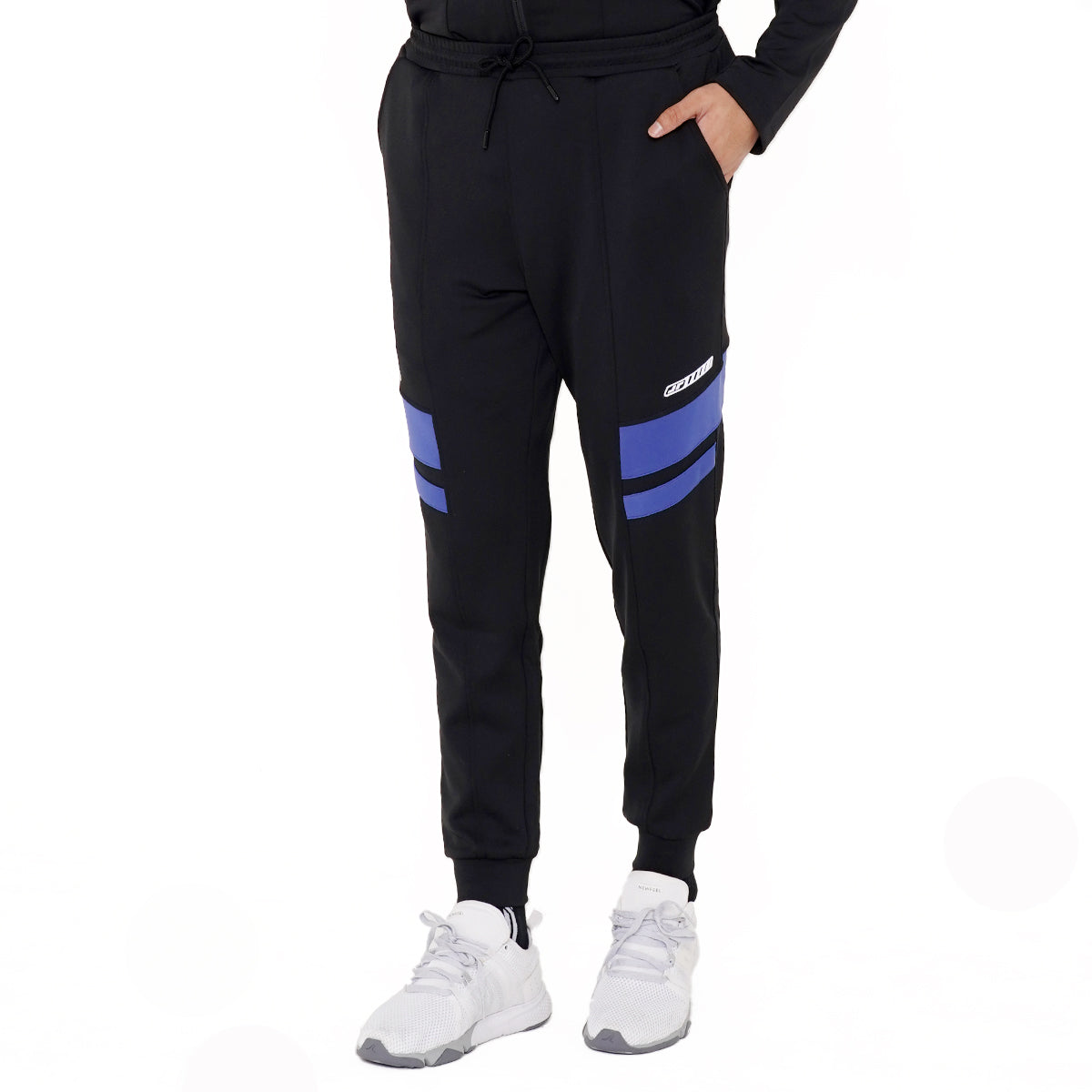 Celana Jogger Pria Performance Hitam