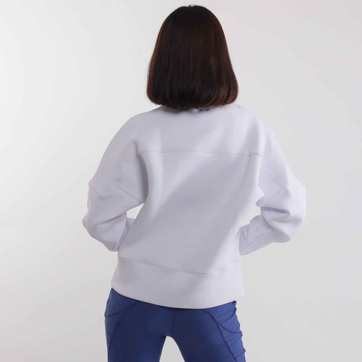 Juaraga Sweater Crewneck - Wanita JR Lite - Putih